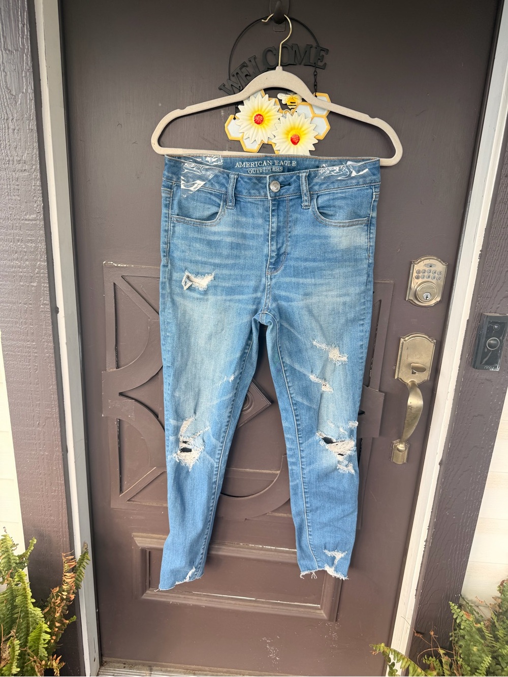 American Eagle Outfitters Light Blue Ripped Skinny Jeans